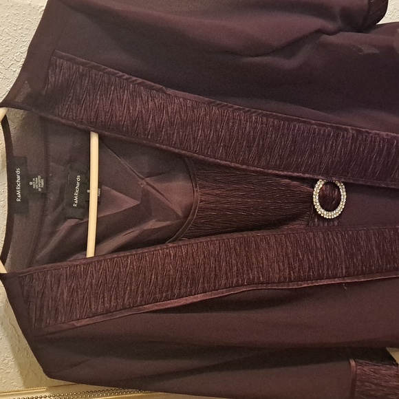 R And M Richards Dress with Jacket. Size 8 like New. - Picture 7 of 8